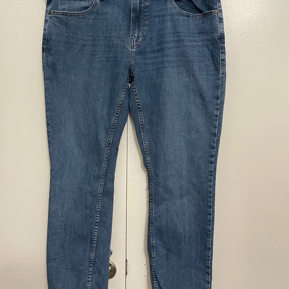 Paige Federal, 9% Stretch, 34 Slim Straight. Near perfect condition. - Picture 5 of 6